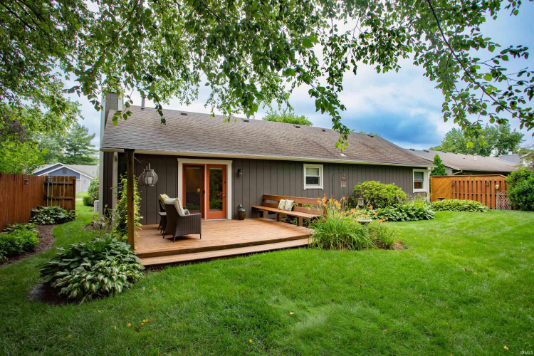 Listing Image 16