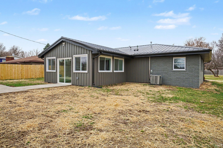 Listing Image 27