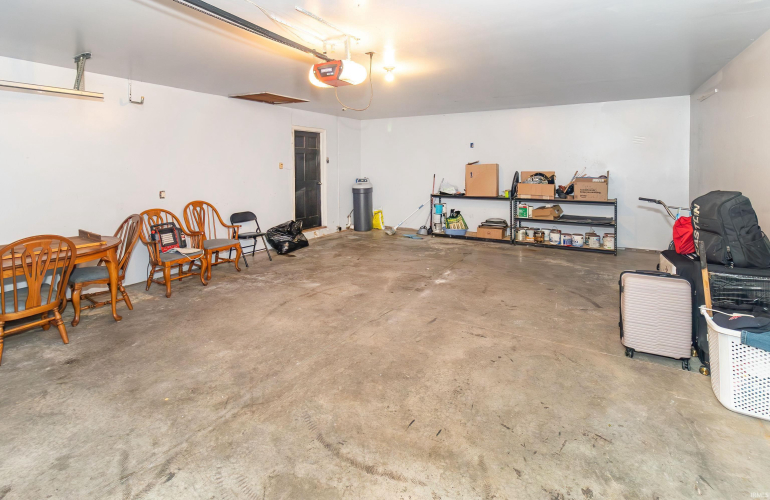 Listing Image 28