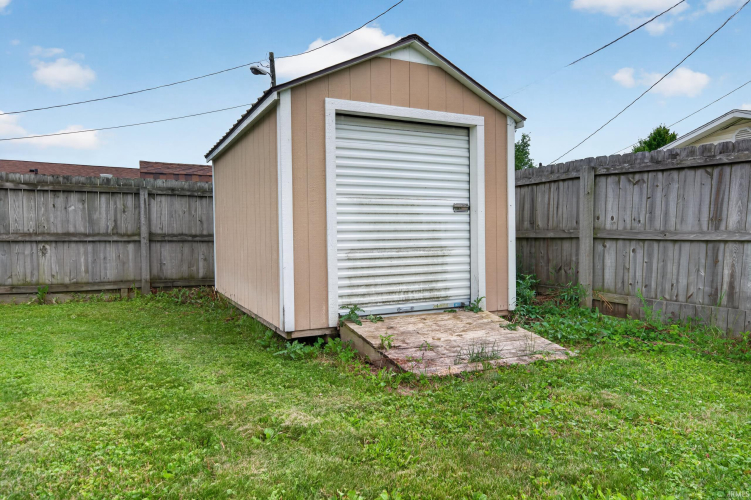 Listing Image 24