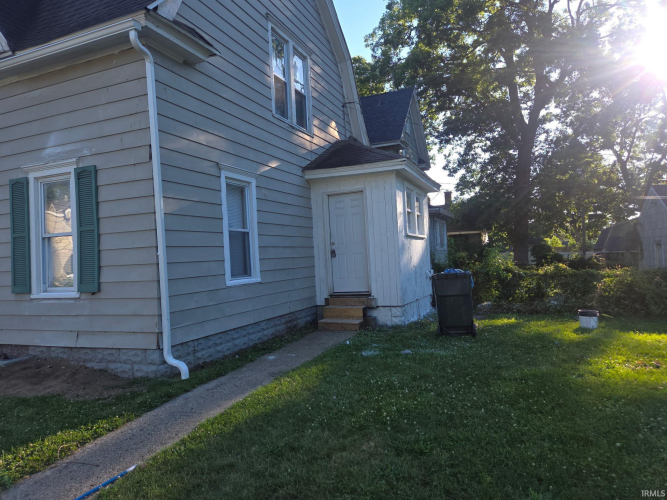 Listing Image 24