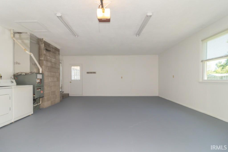 Listing Image 33