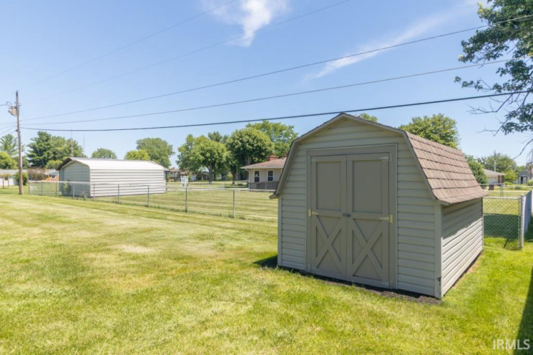 Listing Image 39