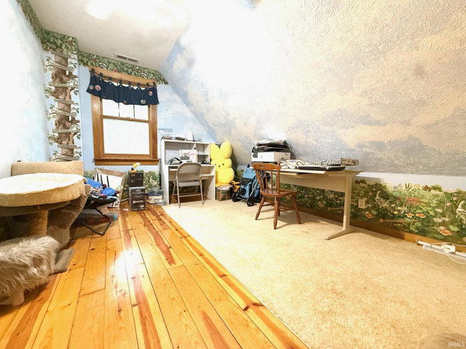 Listing Image 29
