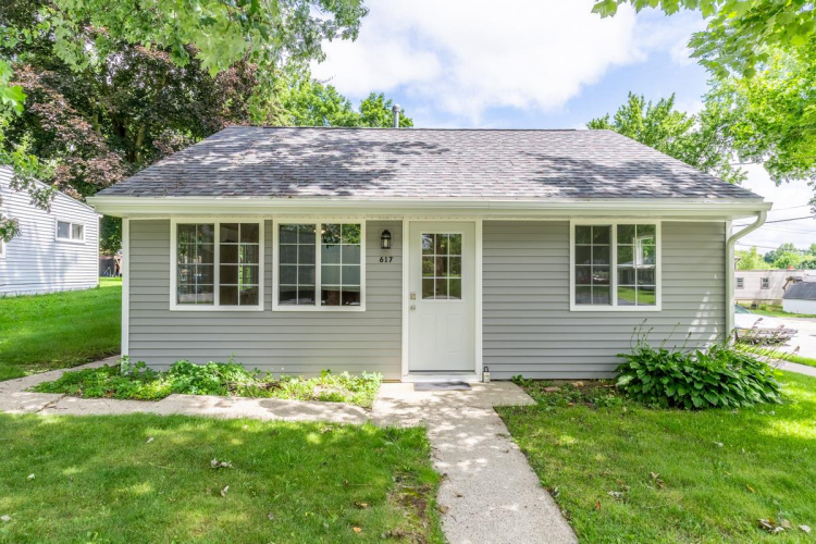 Listing Image 24