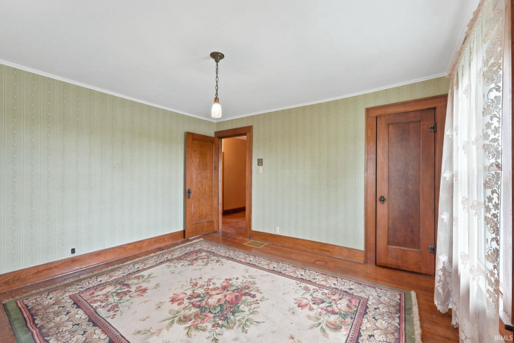 Listing Image 35
