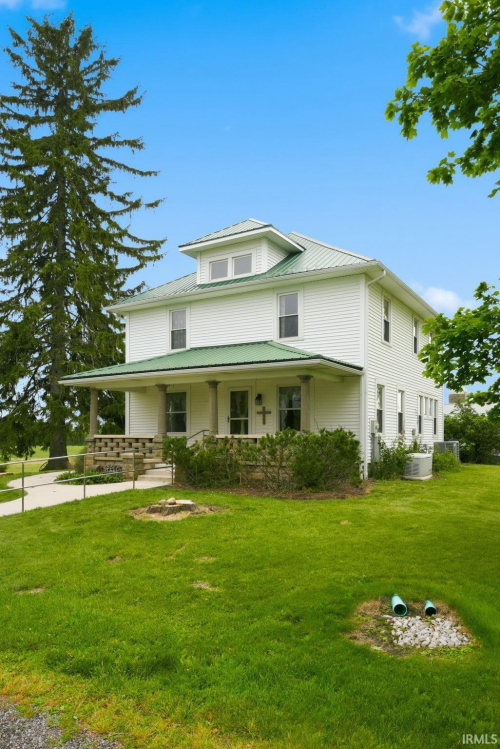 Listing Image 6