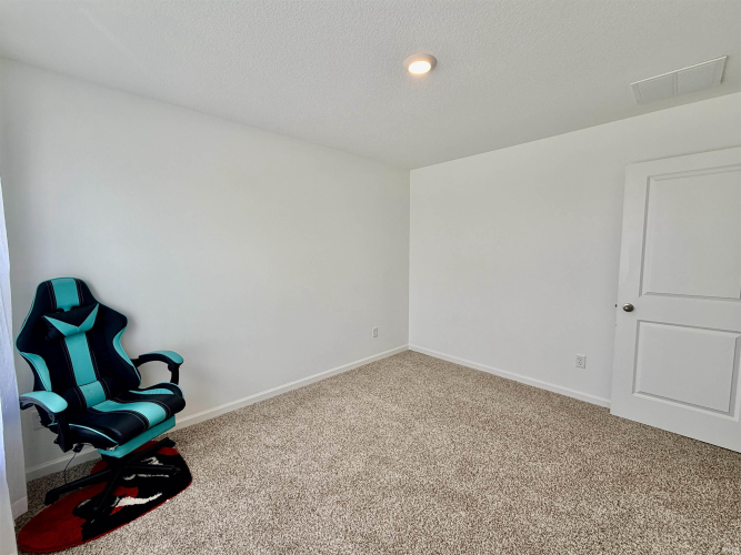 Listing Image 26