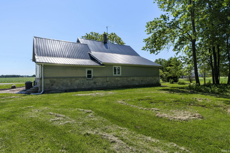 Listing Image 27