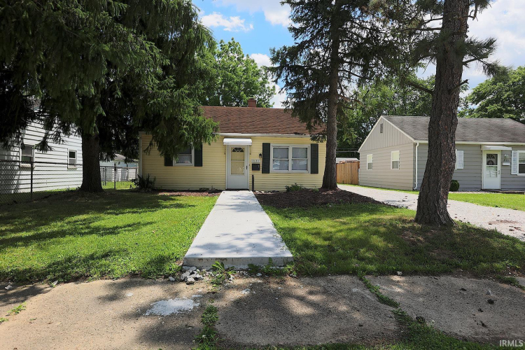 Listing Image 2