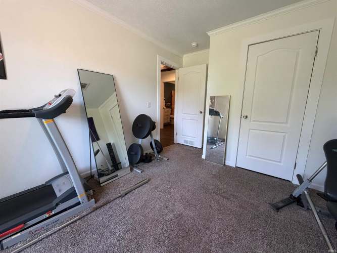 Listing Image 44