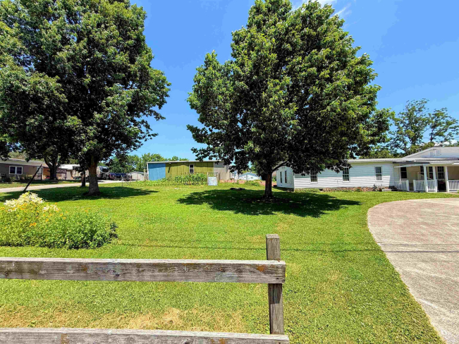 Listing Image 7