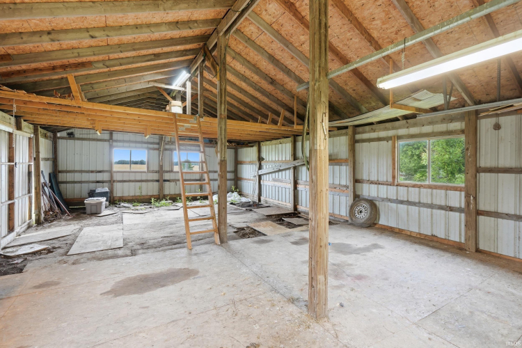 Listing Image 46