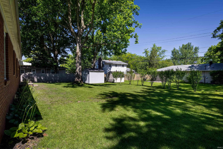 Listing Image 28