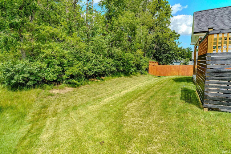 Listing Image 48