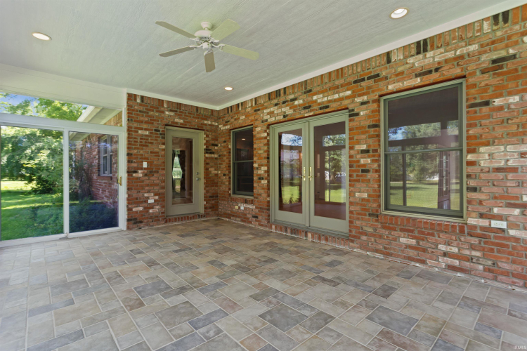 Listing Image 34