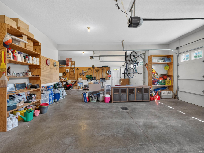 Listing Image 48
