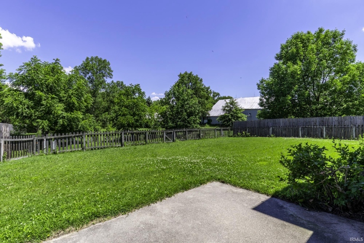 Listing Image 25