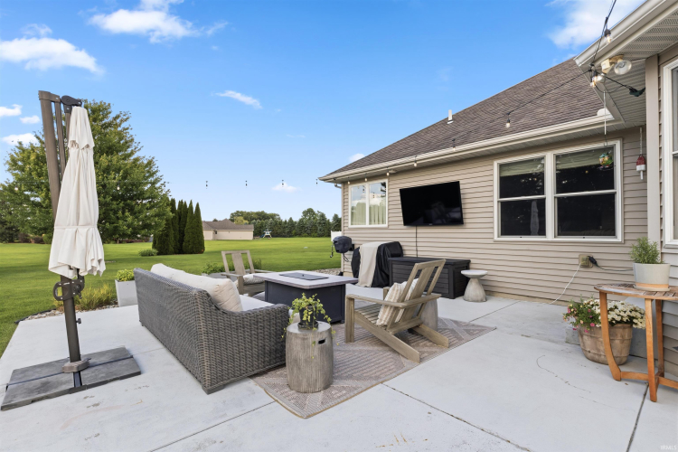 Listing Image 32