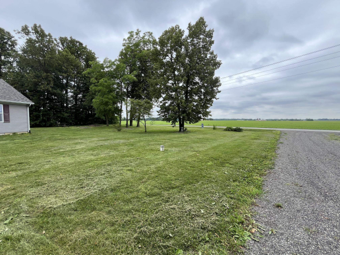 Listing Image 40