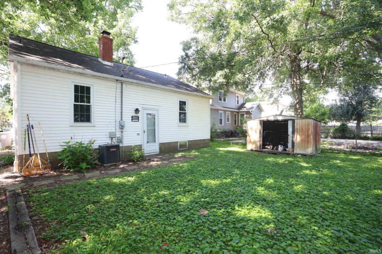 Listing Image 16