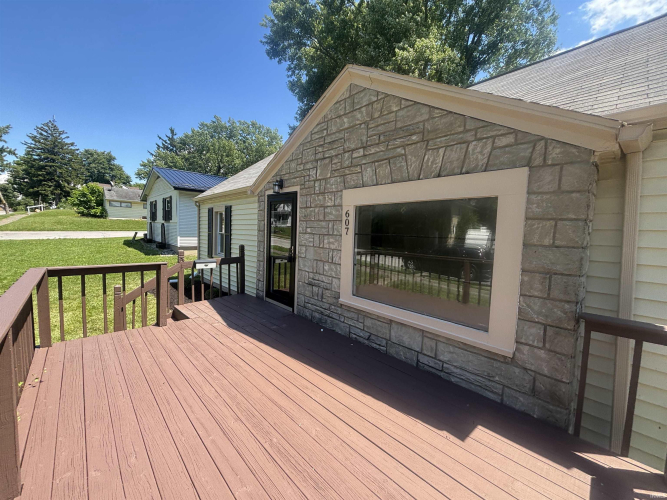 Listing Image 18