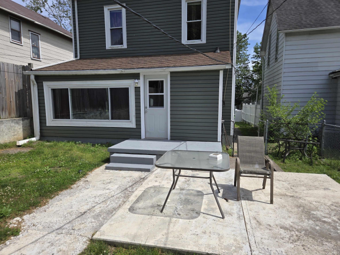 Listing Image 24