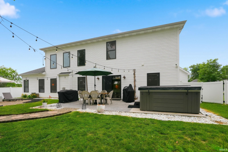 Listing Image 42