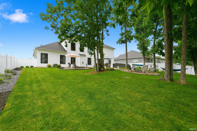 Listing Image 50