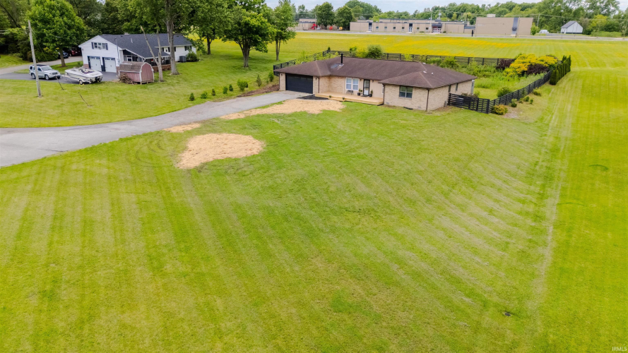 Listing Image 43