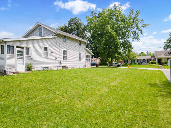 Listing Image 3