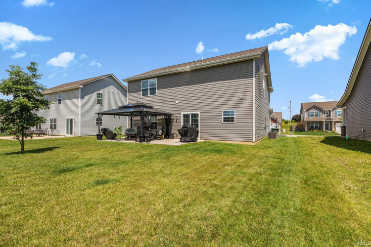 Listing Image 43