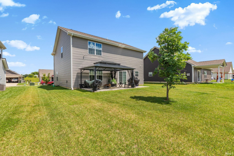 Listing Image 44