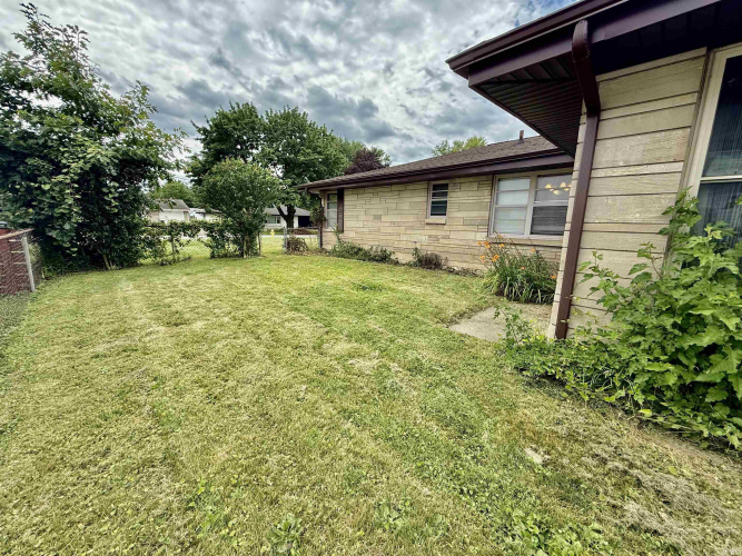 Listing Image 20