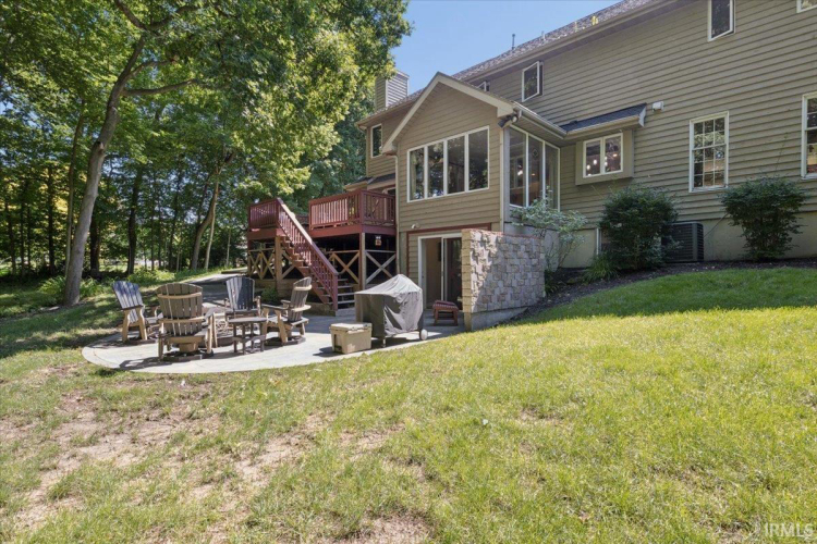 Listing Image 9