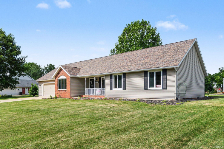 Listing Image 3