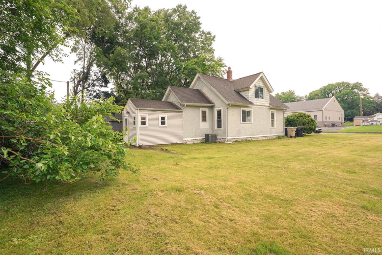 Listing Image 19