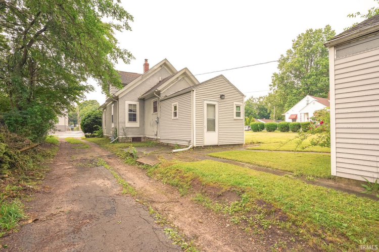 Listing Image 20