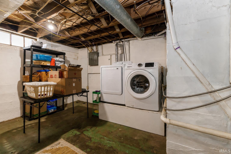 Listing Image 32