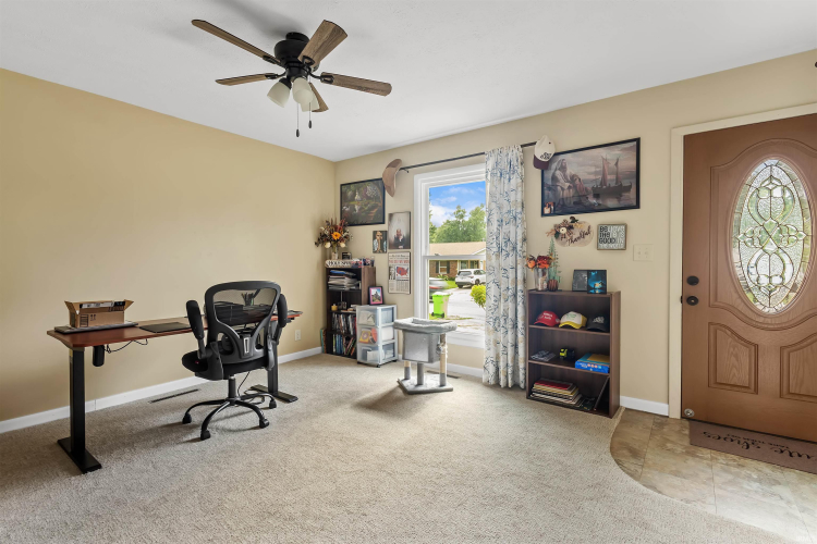 Listing Image 7