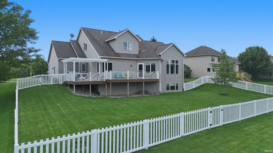 Listing Image 10