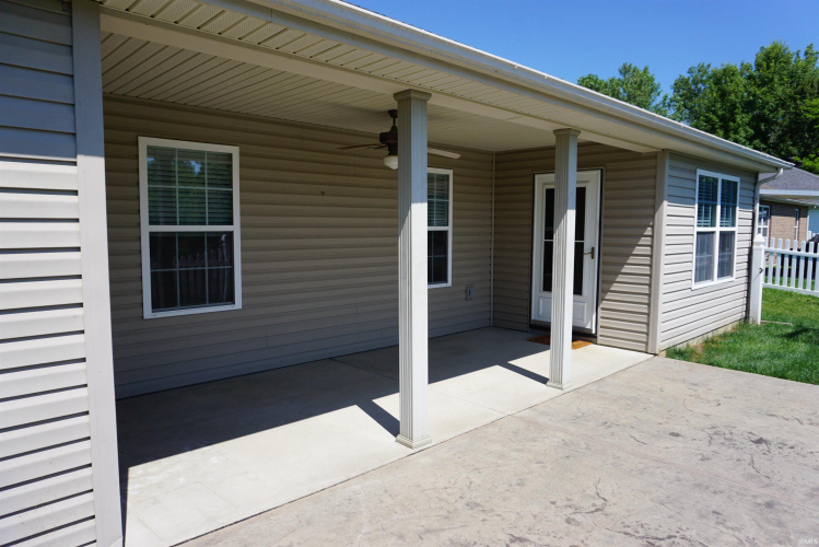 Listing Image 23