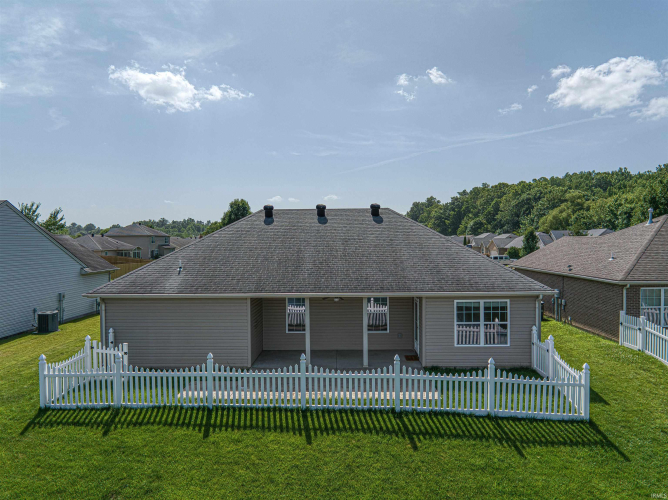 Listing Image 27