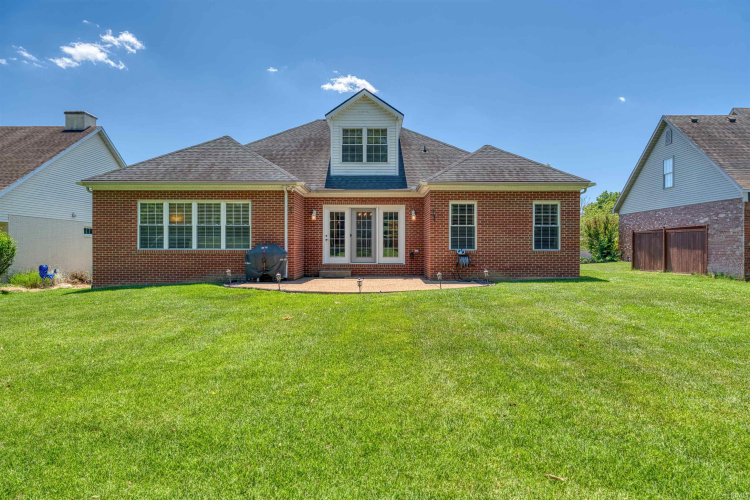 Listing Image 19
