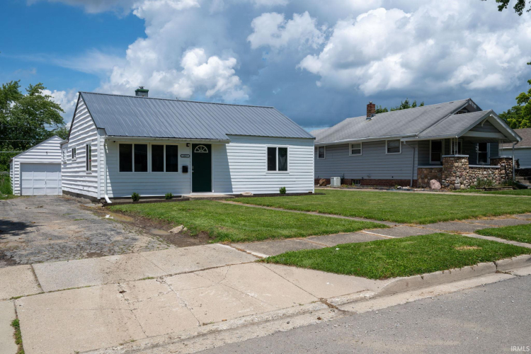 Listing Image 2