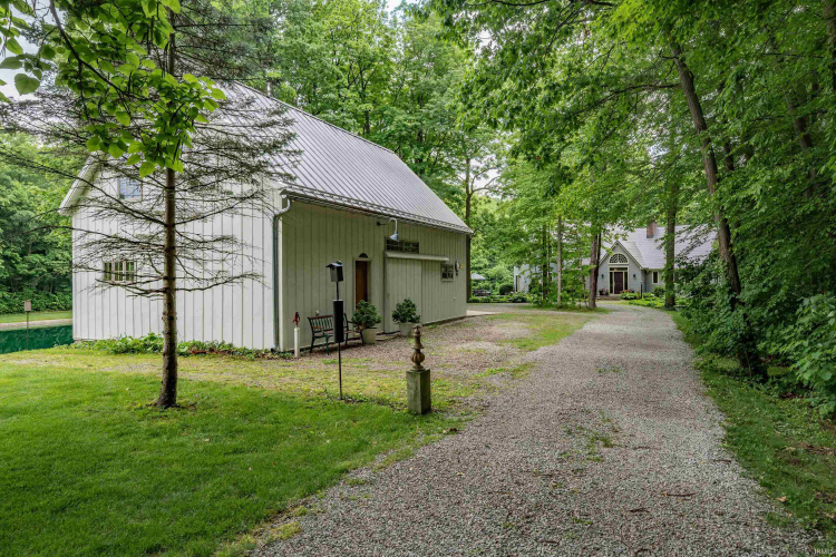 Listing Image 27