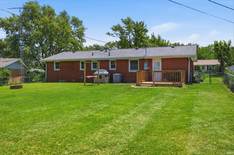 Listing Image 17