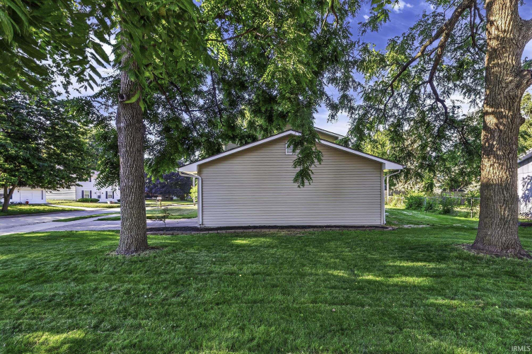 Listing Image 34