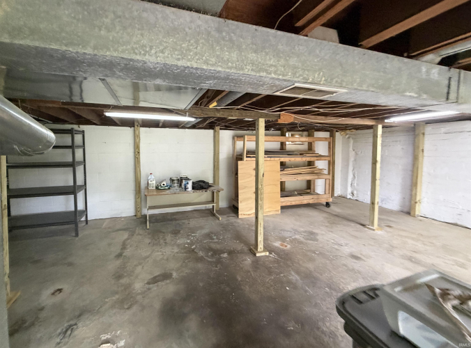 Listing Image 24