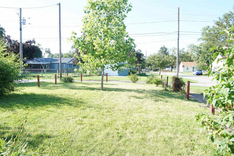 Listing Image 24